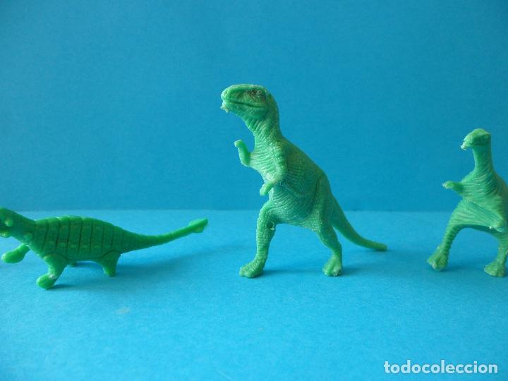 Figuras de Goma y PVC: Lote de Dinosaurios verdes Dunkin - Premium - Foto 3 - 257317585