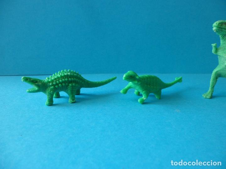 Figuras de Goma y PVC: Lote de Dinosaurios verdes Dunkin - Premium - Foto 4 - 257317585