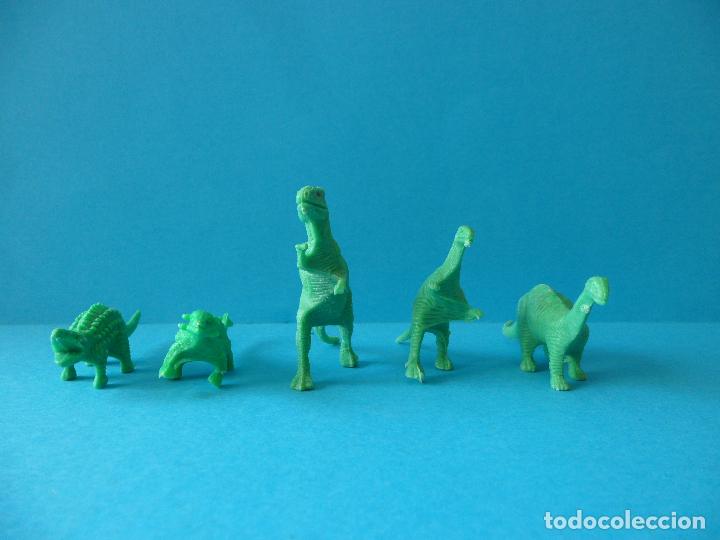 Figuras de Goma y PVC: Lote de Dinosaurios verdes Dunkin - Premium - Foto 6 - 257317585