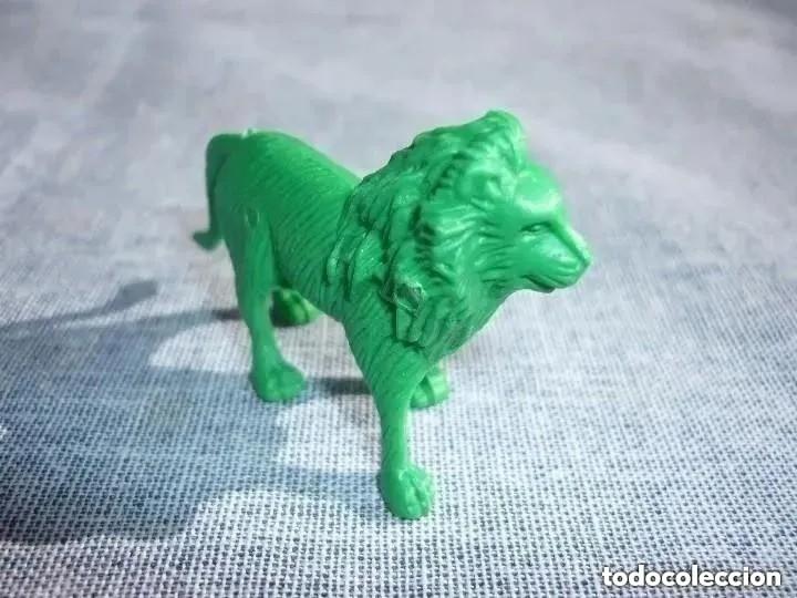 Figuras de goma y PVC: FIGURA LE&Oacute;N - Foto 1