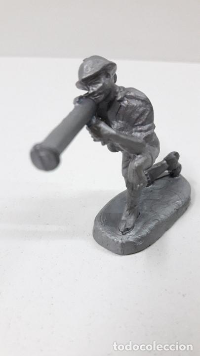 Figuras de goma y PVC: SOLDADO CON LANZAGRANADAS . MONOCOLOR - Foto 3
