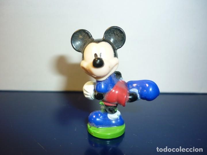 Figuras de goma Kinder: Figura Kinder - Mickey - Foto 1