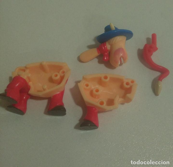 Kinder Figures: manege enchante magic roundabout carrusel encantado kinder variante vaca