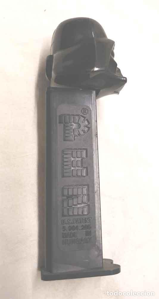 Figuras de goma y PVC dispensador PEZ: Darth Vader Star Wars Caramelos Pez - Foto 2