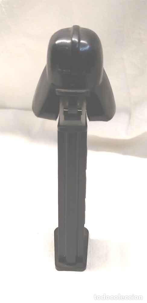 Figuras de goma y PVC dispensador PEZ: Darth Vader Star Wars Caramelos Pez - Foto 3