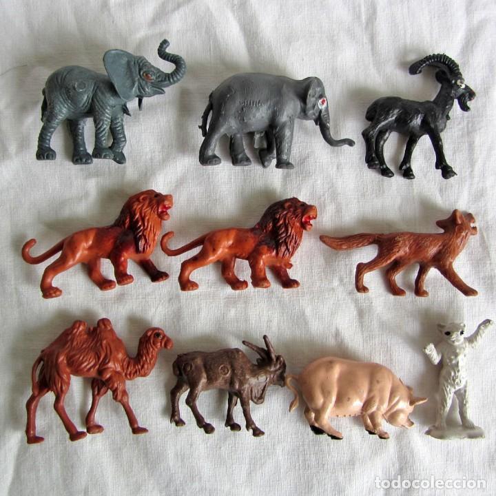 Figuras de goma y PVC: 10 figuras de pl&aacute;stico de animales - Foto 1