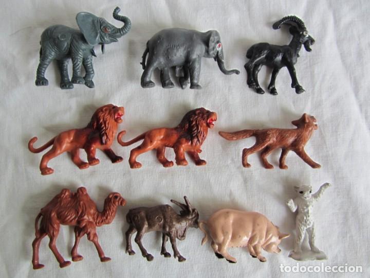Figuras de goma y PVC: 10 figuras de pl&aacute;stico de animales - Foto 2