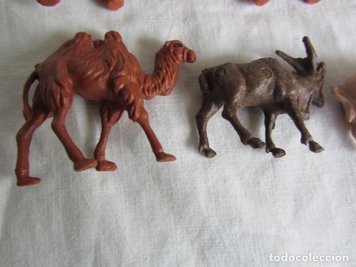 Figuras de goma y PVC: 10 figuras de pl&aacute;stico de animales - Foto 7