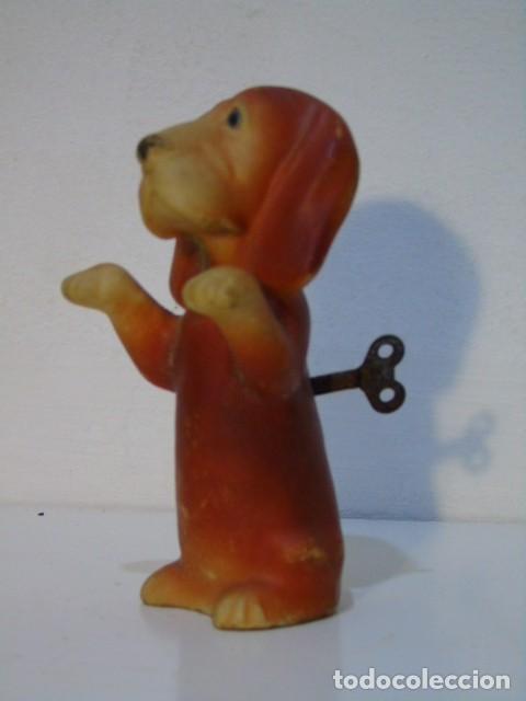 Figuras de goma y PVC: juguete a cuerda Perro salchicha de goma funciona Mec&aacute;nica Ibicense