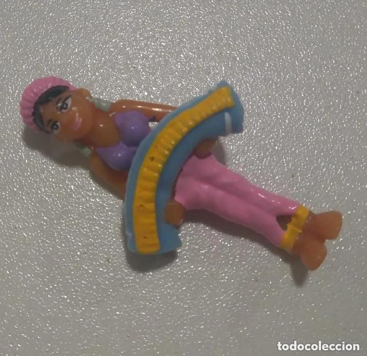 Kinder Figures: kinder asterix 50 aniversario mu&ntilde;eca figurita figura india galo mu&ntilde;eco mini mu&ntilde;eco alfombra