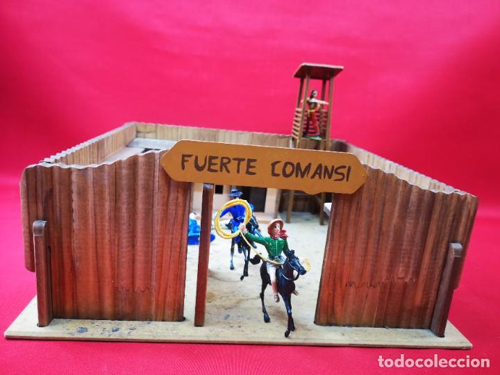 Figuras de goma y PVC: Fuerte Comansi + vaqueros - Foto 10