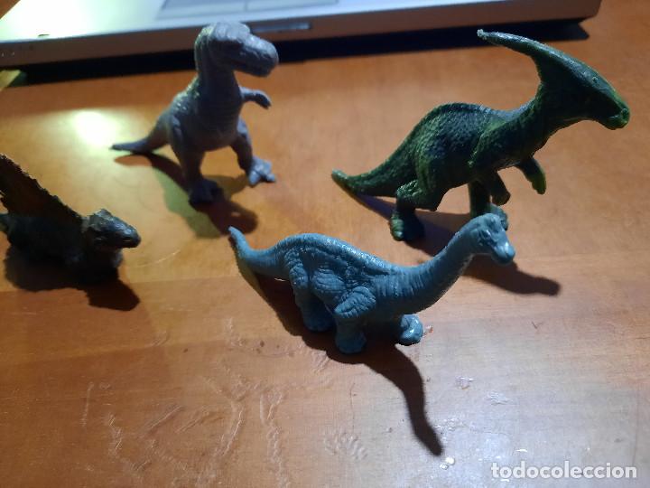 Gummi- und PVC-Figuren: DINOSAURIOS DE PL&Aacute;STICO. BUEN ESTADO