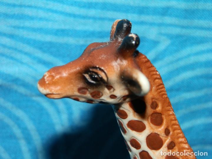 Figuras de goma y PVC: SCHLEICH 1998 CRIA DE JIRAFA - Foto 2