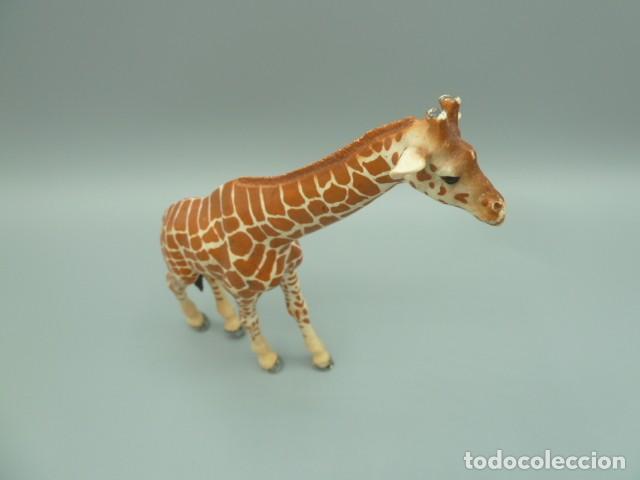 Figuras de goma y PVC: Jirafa hembra Schleich 2003 - Foto 2