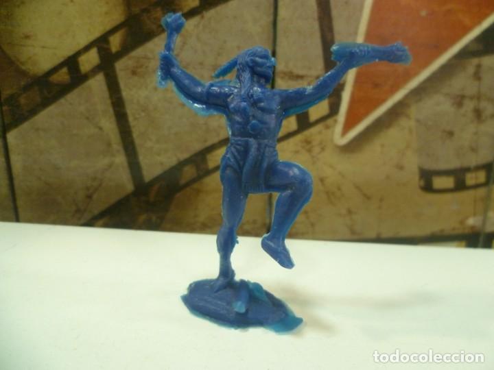 Figuras de goma y PVC: Indio con antorchas - Foto 1