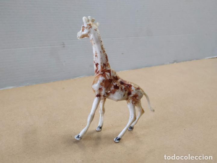 Figuras de goma y PVC: FIGURA DE PL&Aacute;STICO JIRAFA LAFREDO - Foto 2