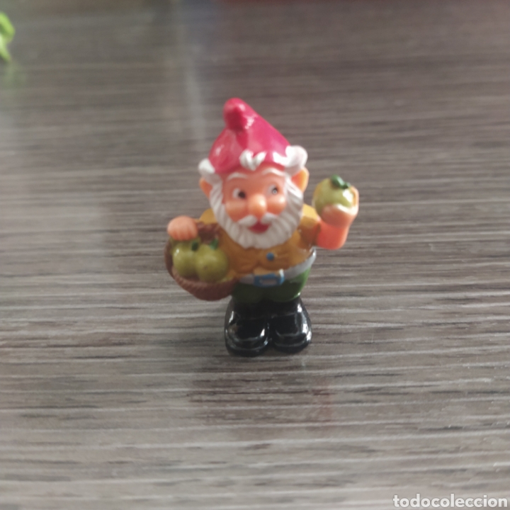 Figuras de goma Kinder: Gnomo manzanas Ferrero Kinder - Foto 1