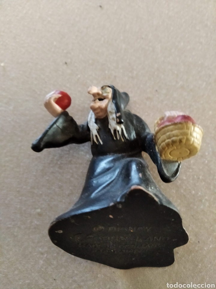 Figuras de goma y PVC: Bruja disney - Foto 1