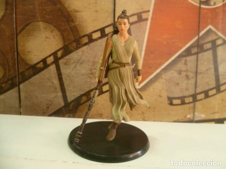 Figuras de goma y PVC: Figura de Star Wars: Rey - Foto 1