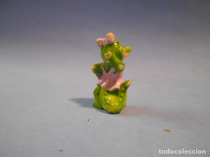 Figuras de goma Kinder: KINDER : FIGURA COCODRILO - Foto 2
