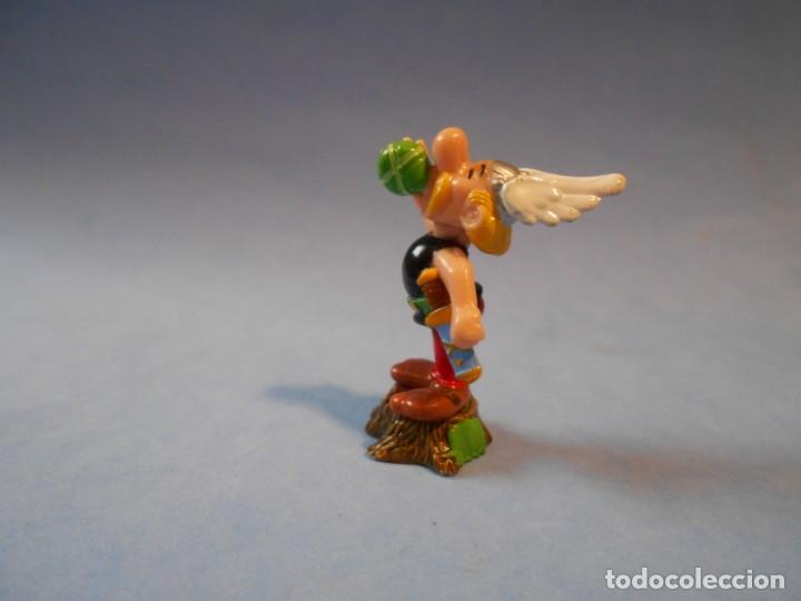 Figuras de goma Kinder: KINDER : FIGURA - ASTERIX Y OBELIX - Foto 2