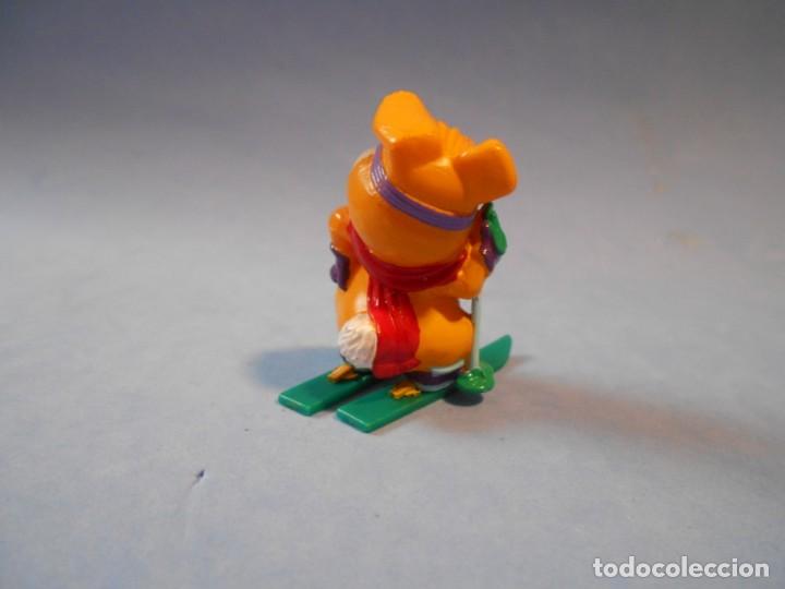 Figuras de goma Kinder: KINDER : FIGURA CONEJO - Foto 2