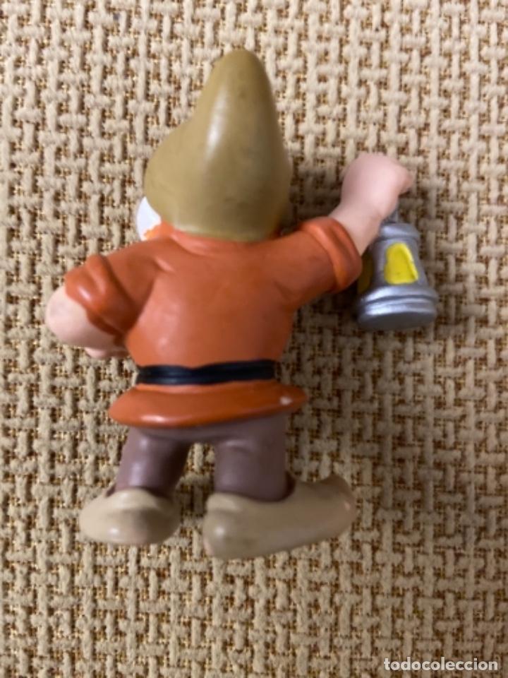 Figuras de goma y PVC: Enanito bully con farol - Foto 2