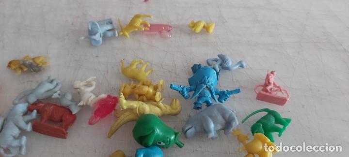 Figuras de goma y PVC: LOTE DE FIGURAS DUNKIN - Foto 3