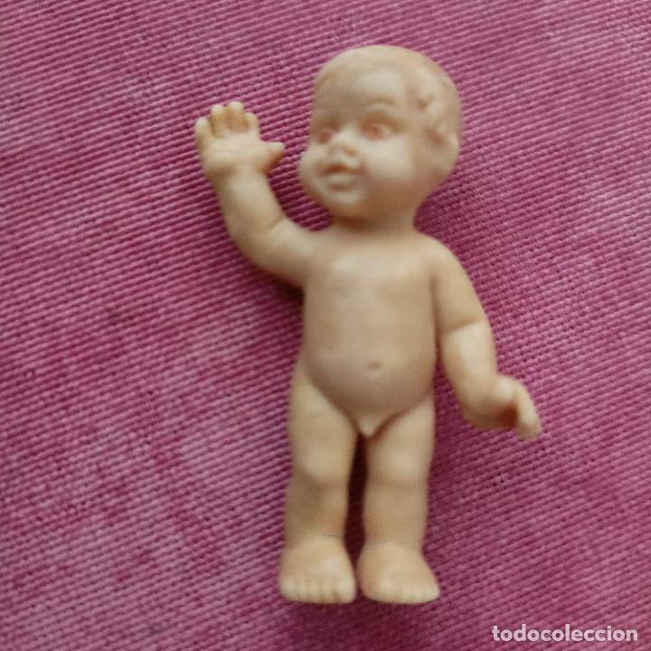 Rubber and PVC Figures: Figura de goma ni&ntilde;o