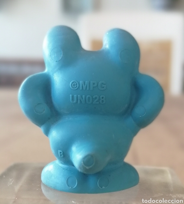 Figuras de goma Kinder: Monstruo kinder azul - Foto 2