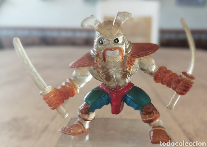 Rubber and PVC Figures: Figura Fistful Of Power, Chogotal