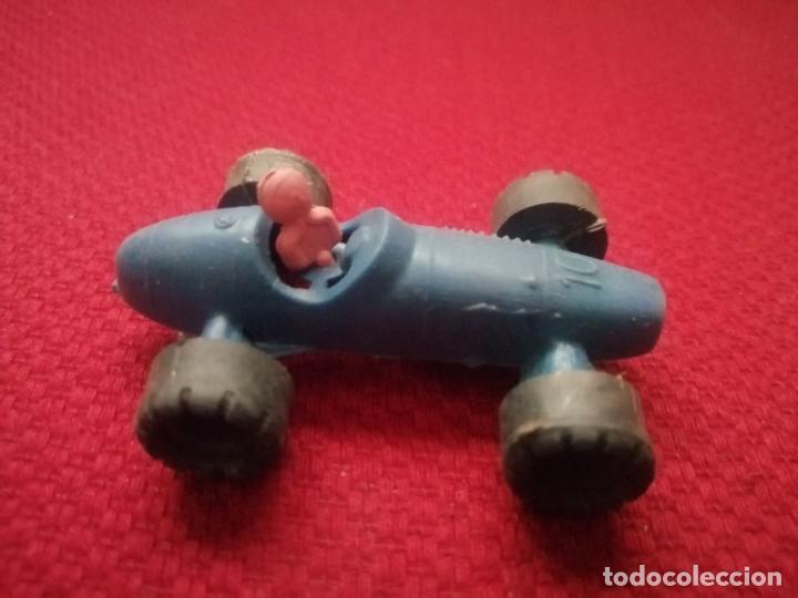 Figuras de goma y PVC: ANTIGUO COCHE TIPICO DE LOS KIOSKOS - Foto 1