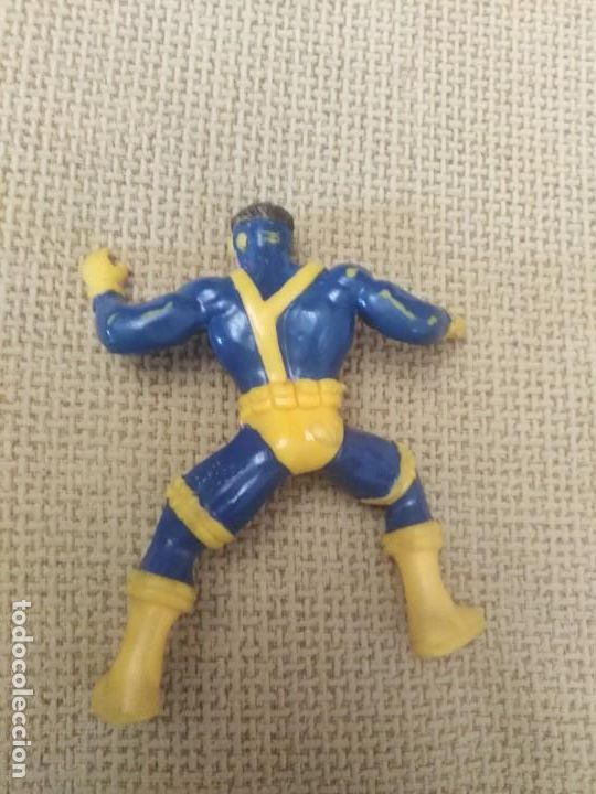 Figuras de goma y PVC: Lote Mu&ntilde;ecos Marvel Yolanda - Foto 12