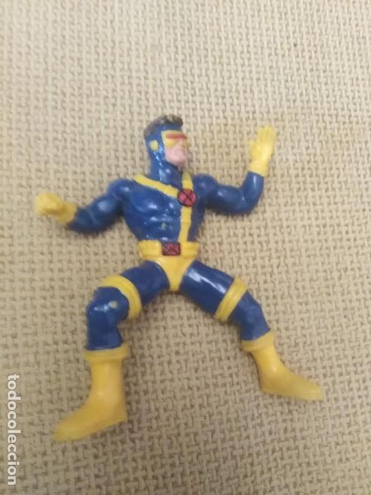 Figuras de goma y PVC: Lote Mu&ntilde;ecos Marvel Yolanda - Foto 13