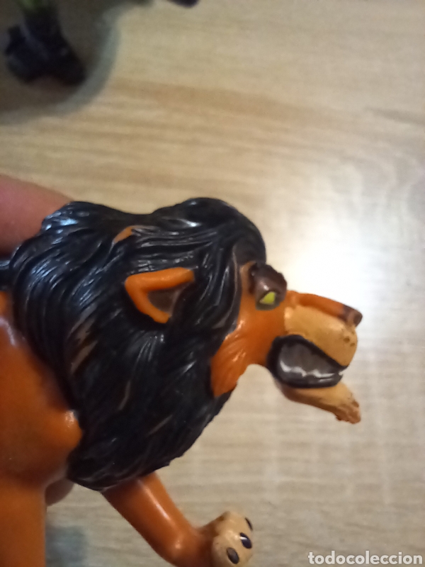 Figuras de goma y PVC: FIGURA LEON SKAR REY LE&Oacute;N - Foto 11