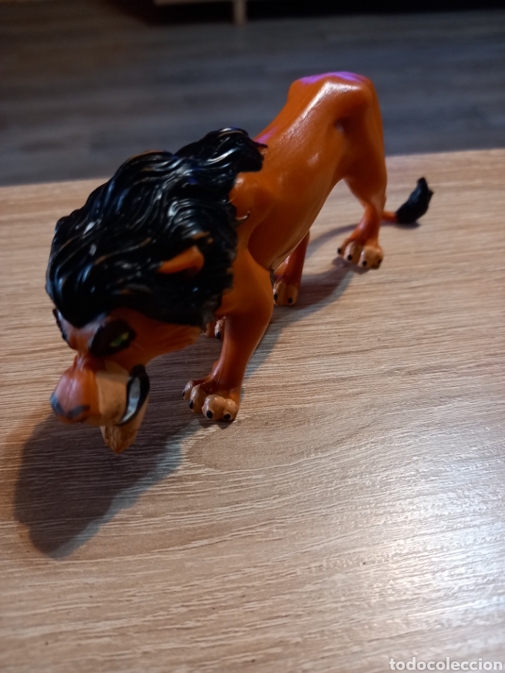 Figuras de goma y PVC: FIGURA LEON SKAR REY LE&Oacute;N - Foto 1