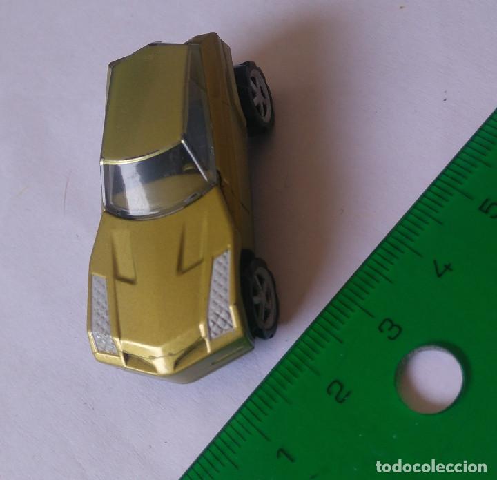 Kinder Figures: coche bolido carreras kinder miniatura escala vehiculo car retro