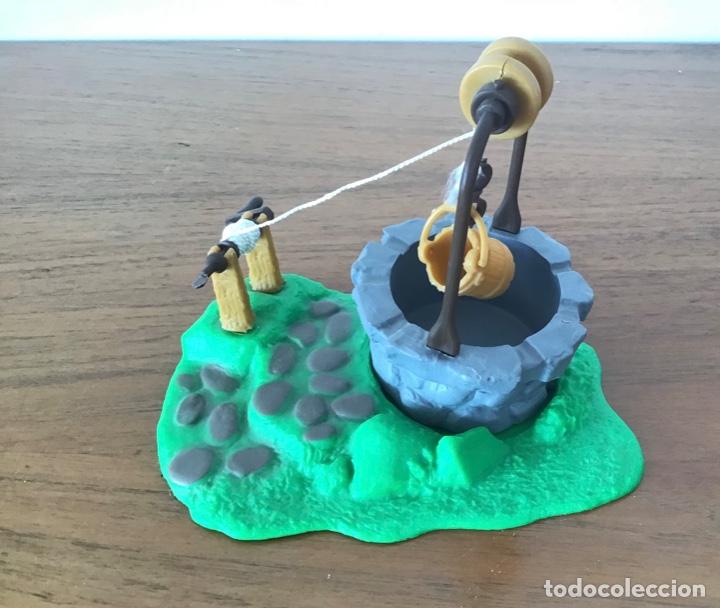 Figuras de goma y PVC: Pozo los pitufos Peyo - Foto 1