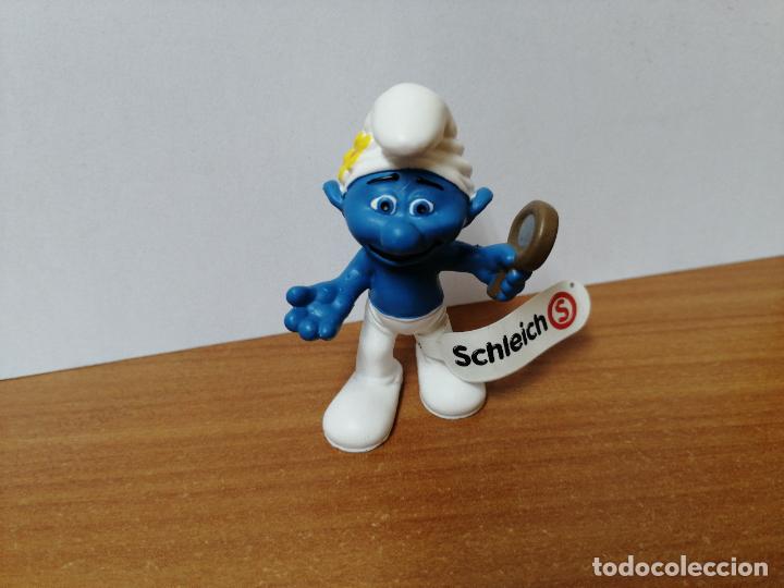 Figuras de goma y PVC: MU&Ntilde;ECO PITUFO DE GOMA SCHLEICH - Foto 1