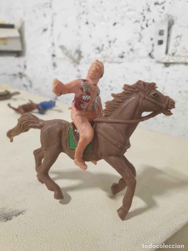 Figuras de goma y PVC: Indio a caballo gecsan - Foto 1