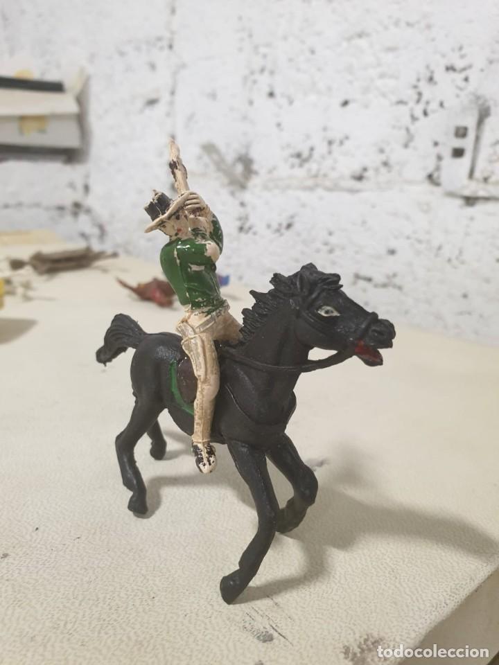 Figuras de goma y PVC: Vaquero a caballo jecsan - Foto 1