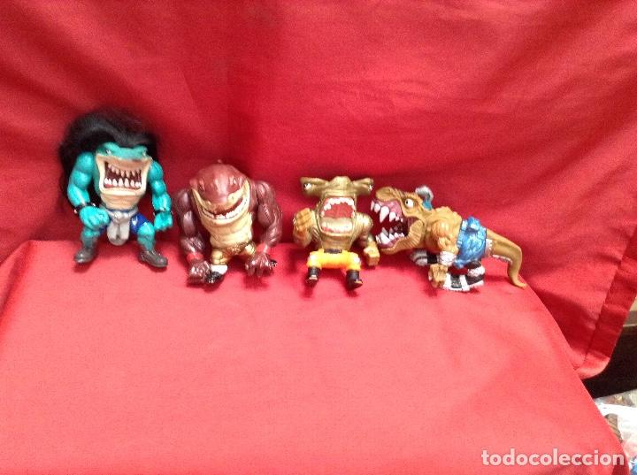 Figuras de goma y PVC: Lote 4 figuras - Foto 1