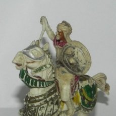 Figuras de Goma y PVC: FIGURA A CABALLO DE GUERRERO ARABE - SARRACENO - FIGURA REAMSA. AÑOS 60. REALIZADO EN PLASTICO