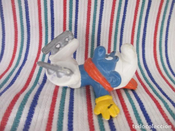 Figuras de goma y PVC: PITUFO CON PATINES, PEYO - Foto 4