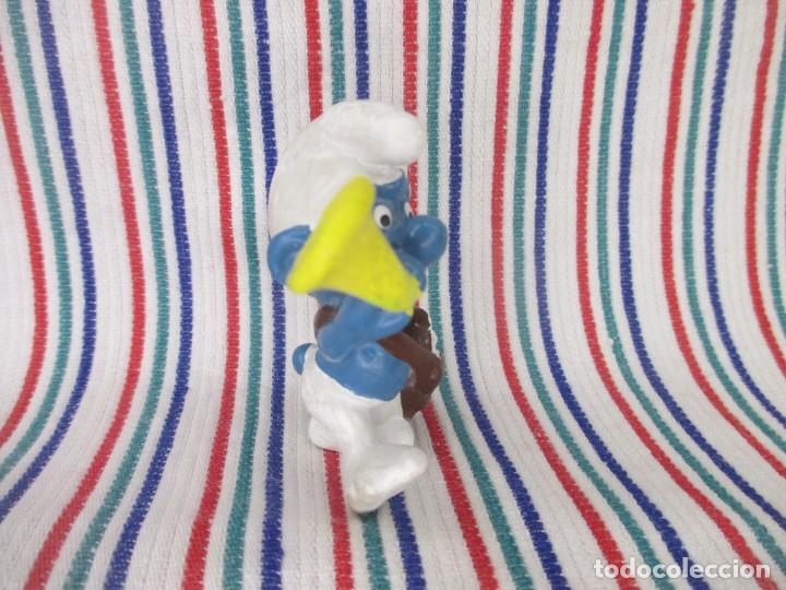 Figuras de goma y PVC: PITUFO CARTERO , PEYO GERMANY - Foto 3