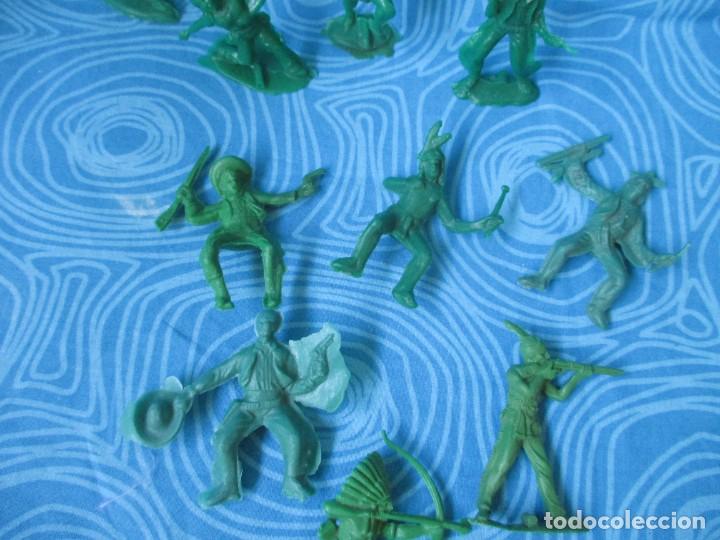 Figuras de goma y PVC: LOTE INDIOS Y VAQUEROS - Foto 4