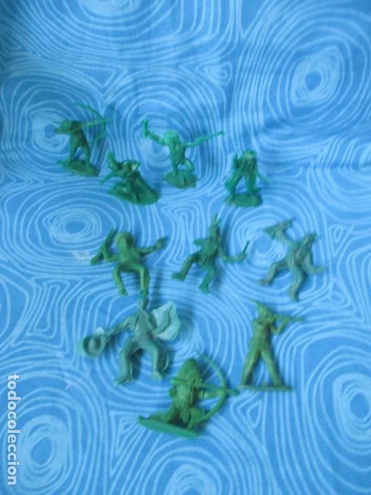 Figuras de goma y PVC: LOTE INDIOS Y VAQUEROS - Foto 1