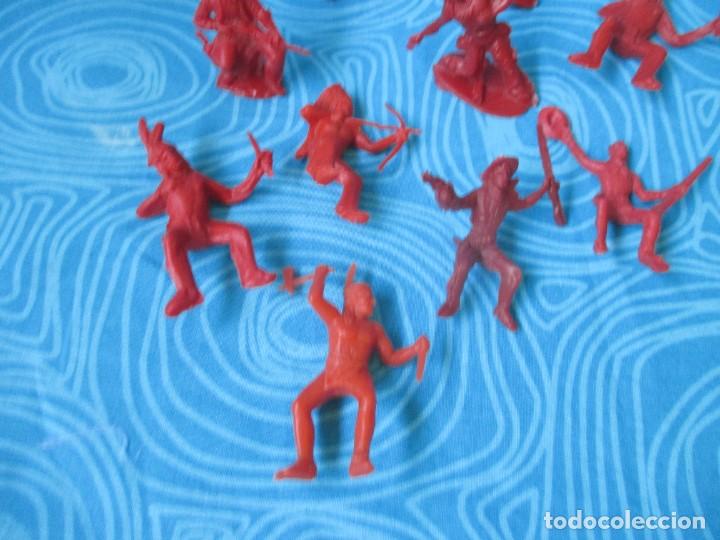Figuras de goma y PVC: LOTE INDIOS Y VAQUEROS - Foto 3