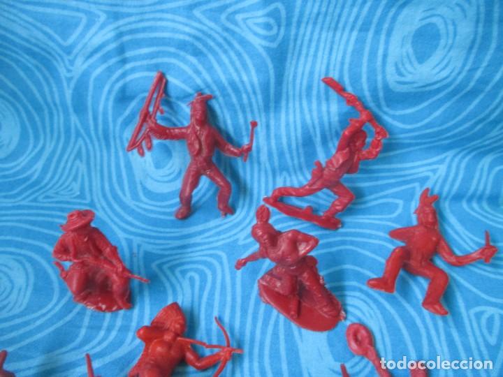 Figuras de goma y PVC: LOTE INDIOS Y VAQUEROS - Foto 4