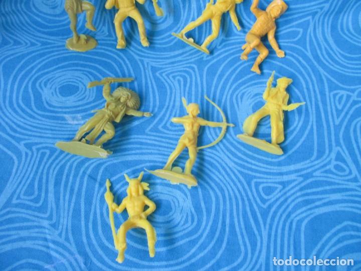 Figuras de goma y PVC: LOTE INDIOS Y VAQUEROS - Foto 3